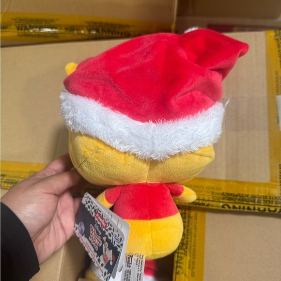 Funko Disney Winnie The Pooh Santa Hat Plush Exclusive - Picture 3 of 6